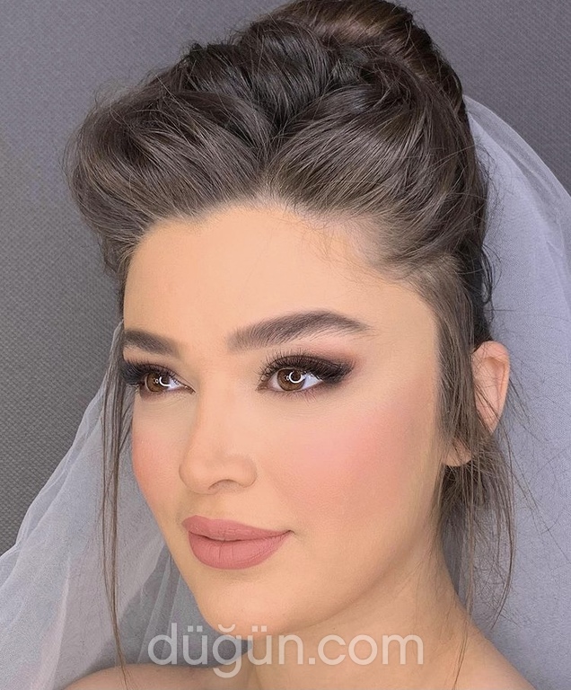 Freelance Makyöz Pırıltı Erbilöz Make Up