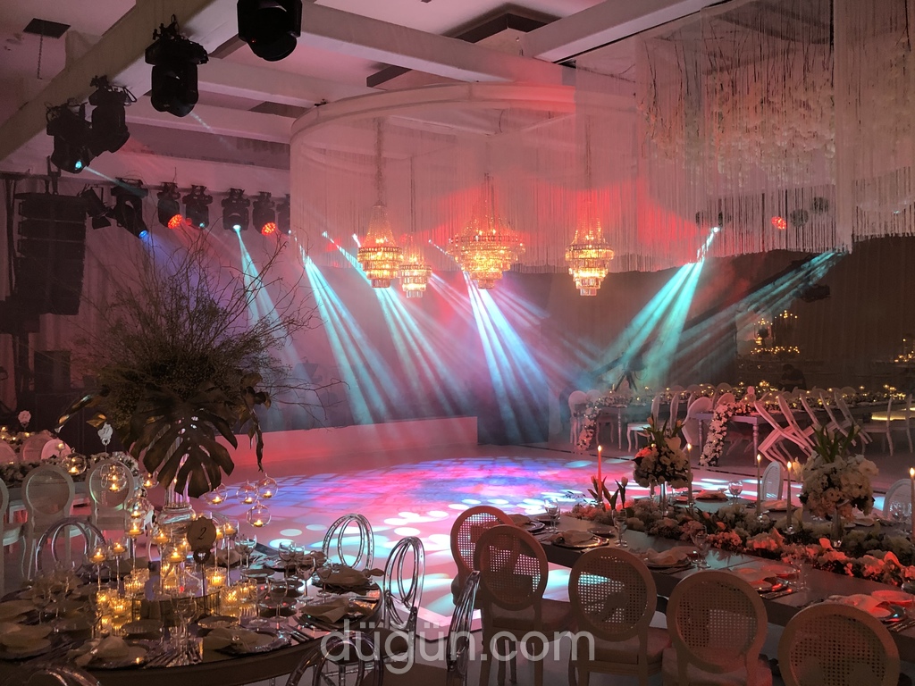 Stereo Music Weddings & Events