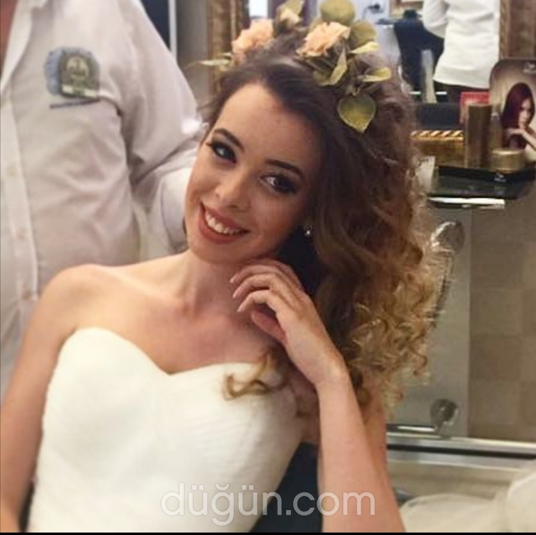 Parisli Cemil Kuaför - Cepa AVM