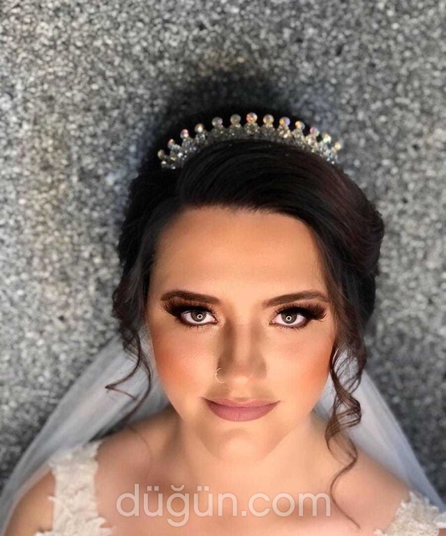 Safiye Make Up Artist