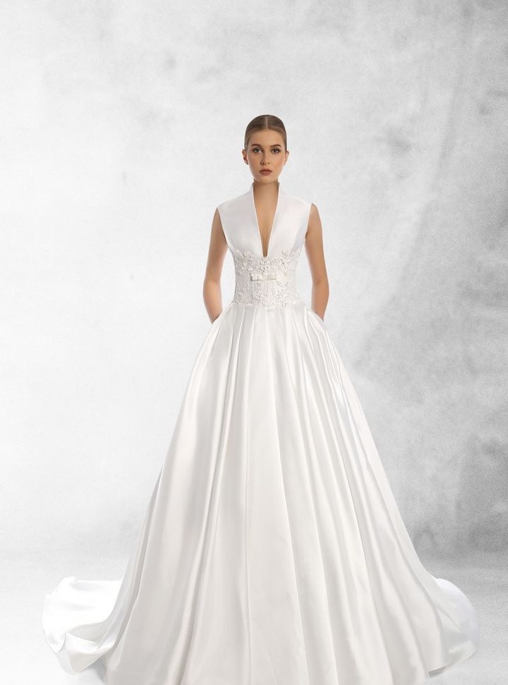 Veronica  Prenses Kesim V Yaka Romantik Gelinlik