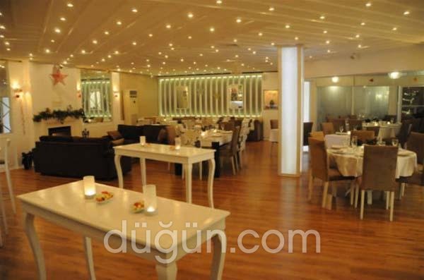 Küçük Kulüp Alliance Restaurant