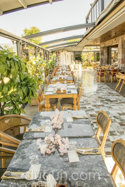 Hazal Restaurant Yenişehir