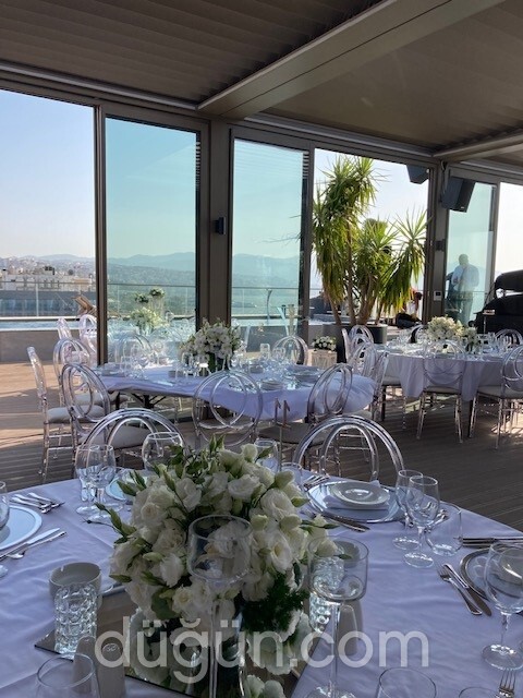 İzmir Marriott Fiyatları - Kulüpler/Davet Alanları İzmir