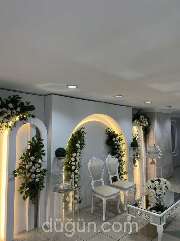 Pırlanta Organizasyon ve Davet Salonu