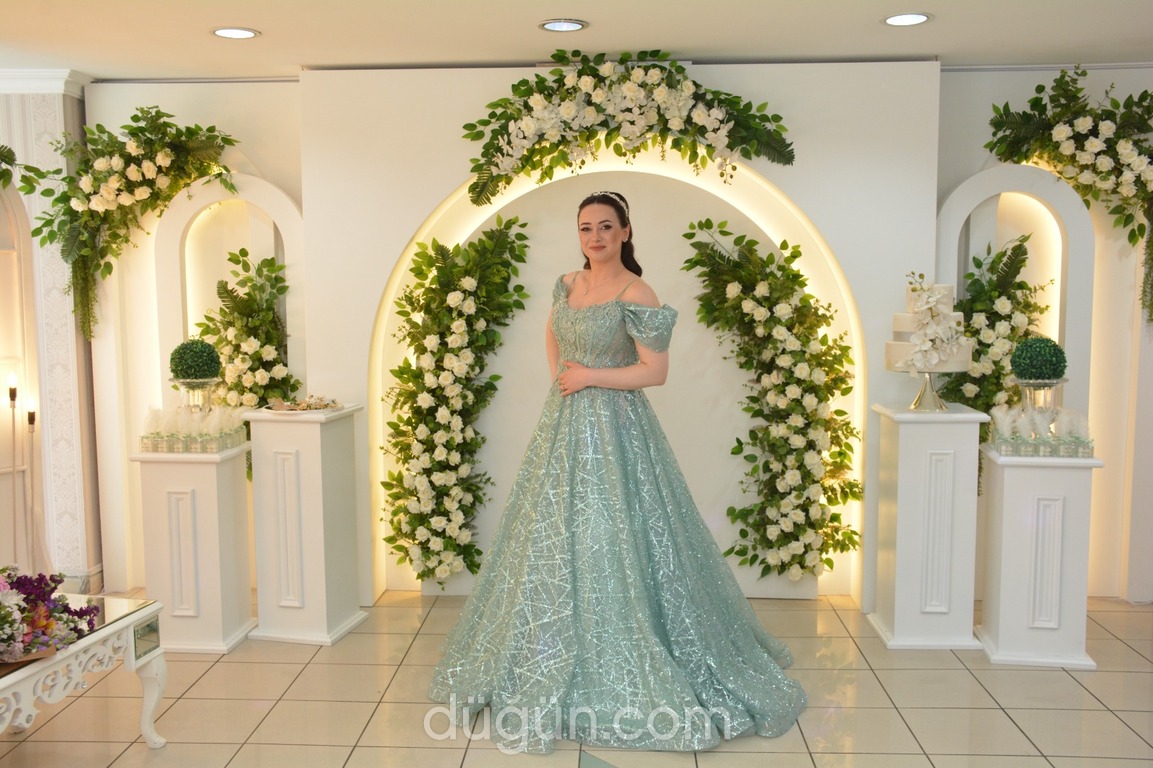 Pırlanta Organizasyon ve Davet Salonu