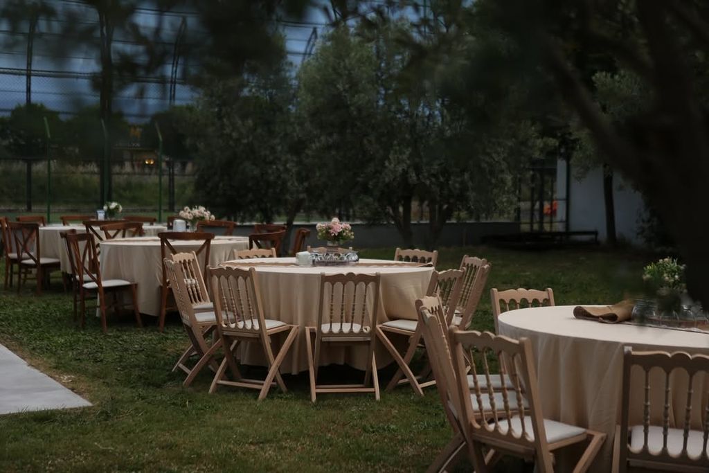 Bir Gün Kır Bahçesi