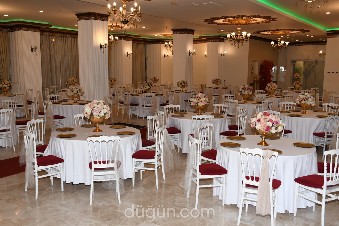 Zin D Home Dudullu Suits