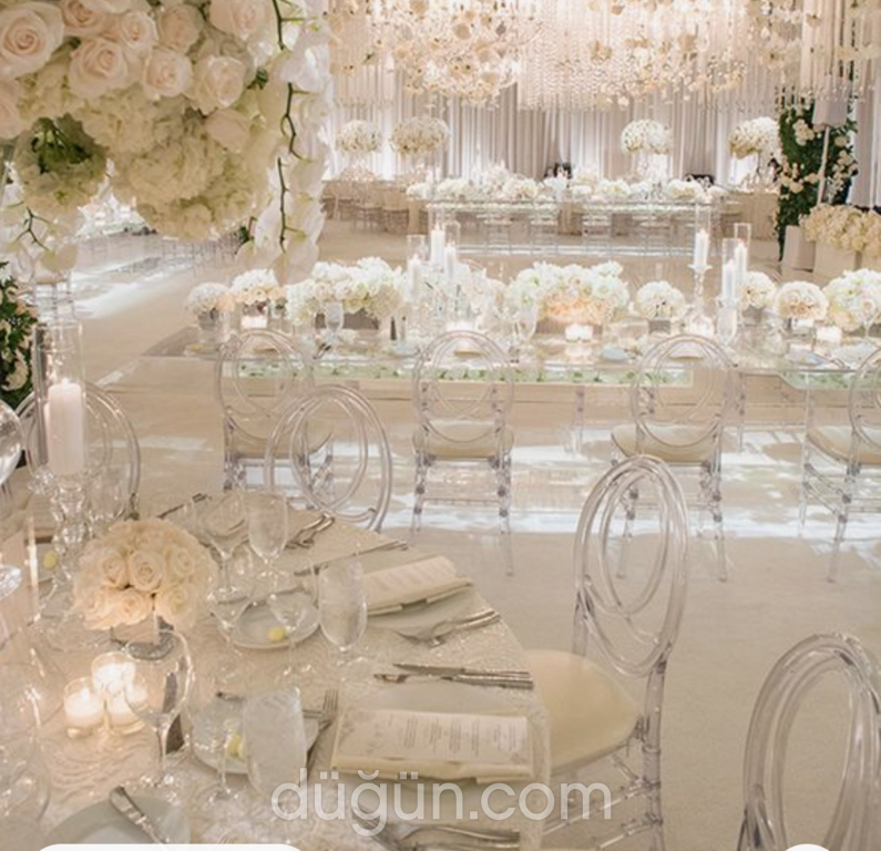 Margaret Davet & Wedding House