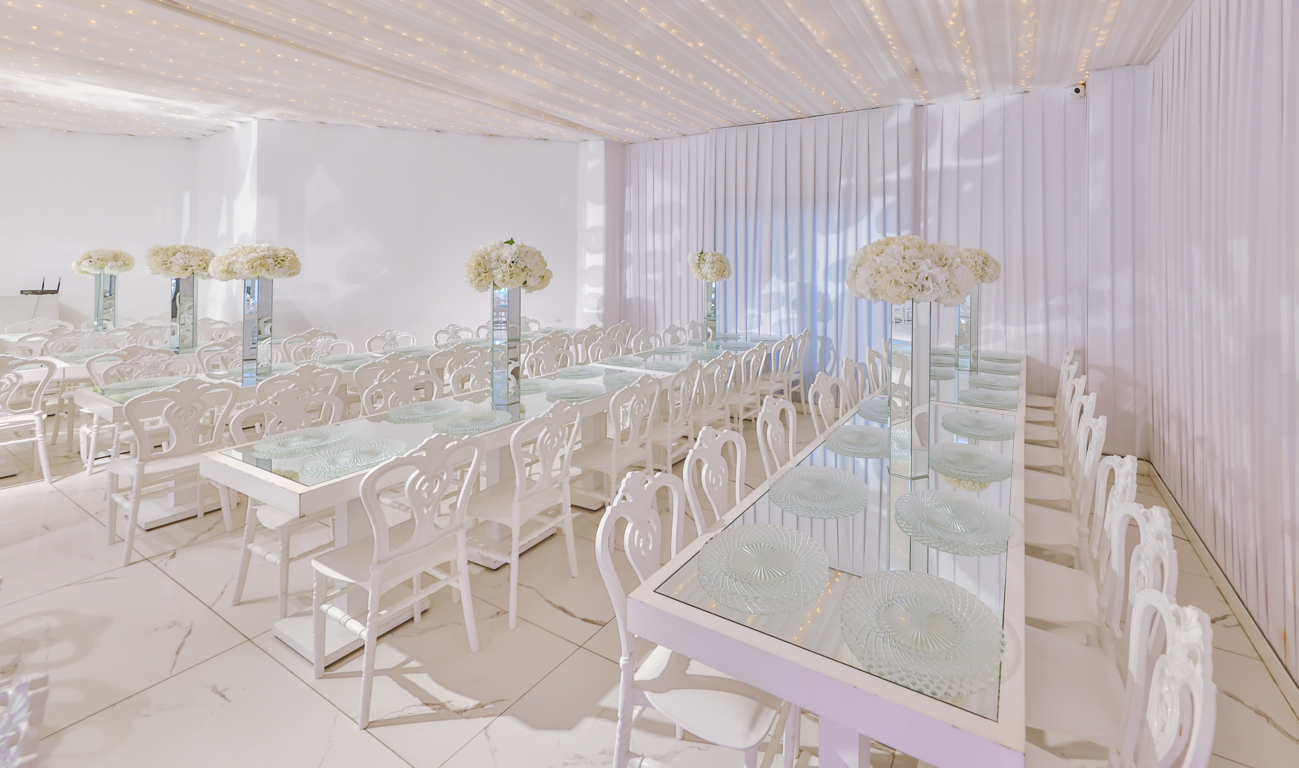 Margaret Davet & Wedding House