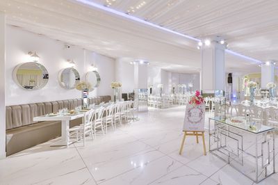 Margaret Davet & Wedding House