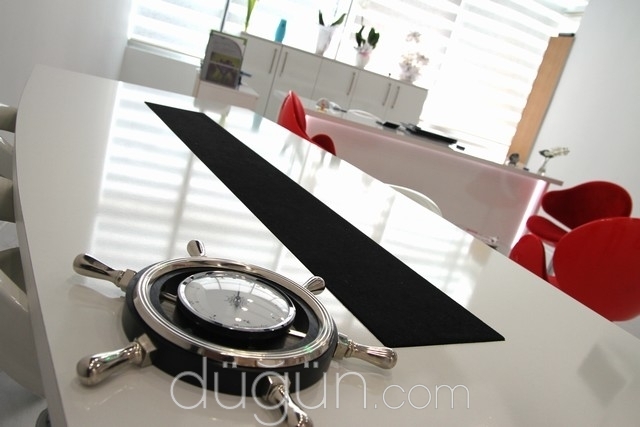 Estrella Güzellik Merkezi