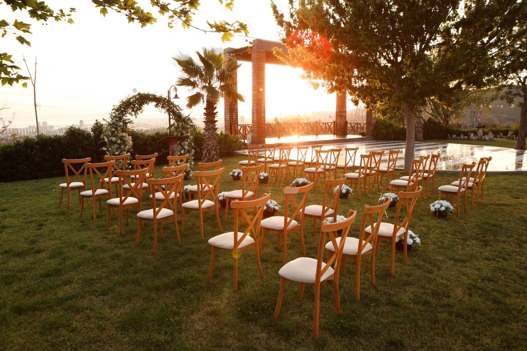 İzmir Seyirtepe - Günbatımı Bahçe