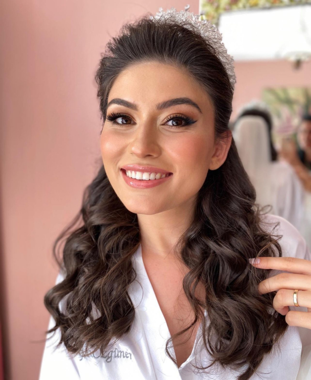 Kübra Bayrak Cila