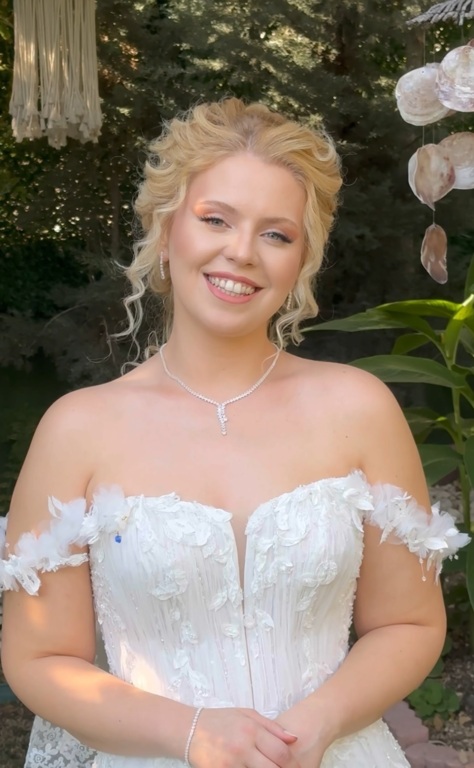 Hare Kuaför Makyaj