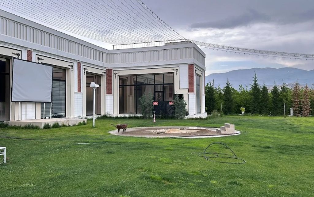 Petra Konferans ve Düğün Salonu