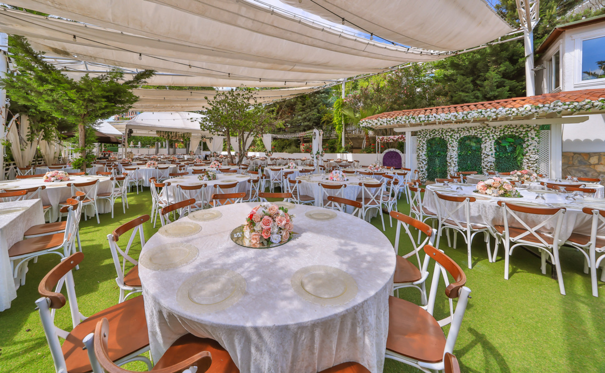 Çamlıca Köşk Gönül Bahçesi