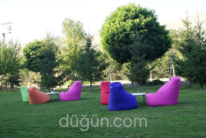 Özgür Bahçe Restaurant