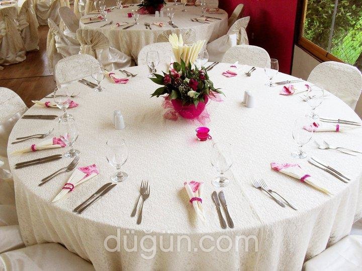 Özgür Bahçe Restaurant