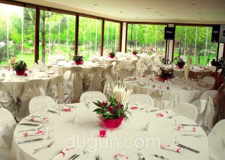 Özgür Bahçe Restaurant