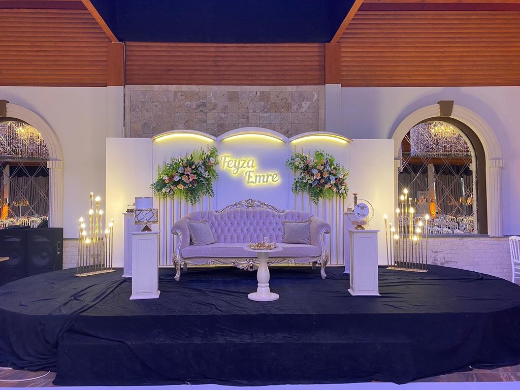 Beyaz Saray Deluxe Ziyafet & Balo Salonu