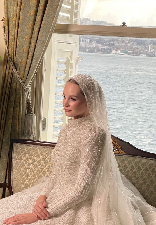 Hazel Exclusive Saç ve Türban Tasarım