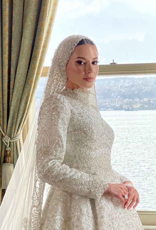 Hazel Exclusive Saç ve Türban Tasarım