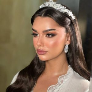 Hazel Exclusive Saç ve Türban Tasarım