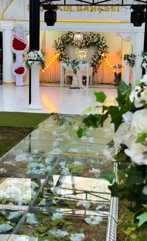 Şirin Kır Bahçesi