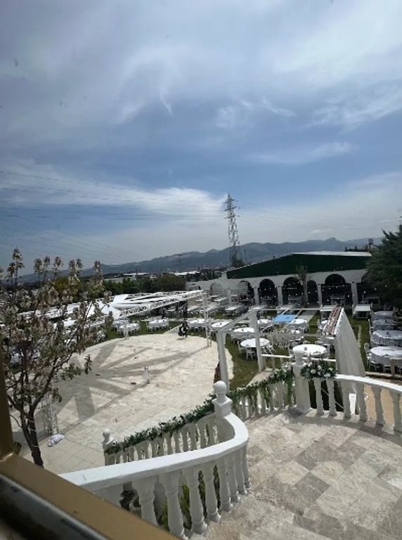 Gökkuşağı Kır Bahçesi