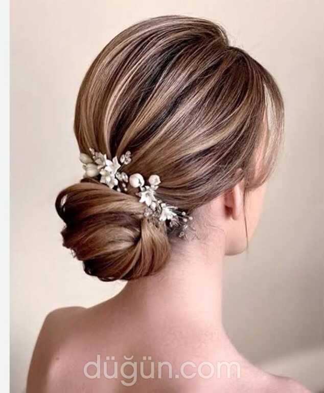 Madam Mina Hair Studio