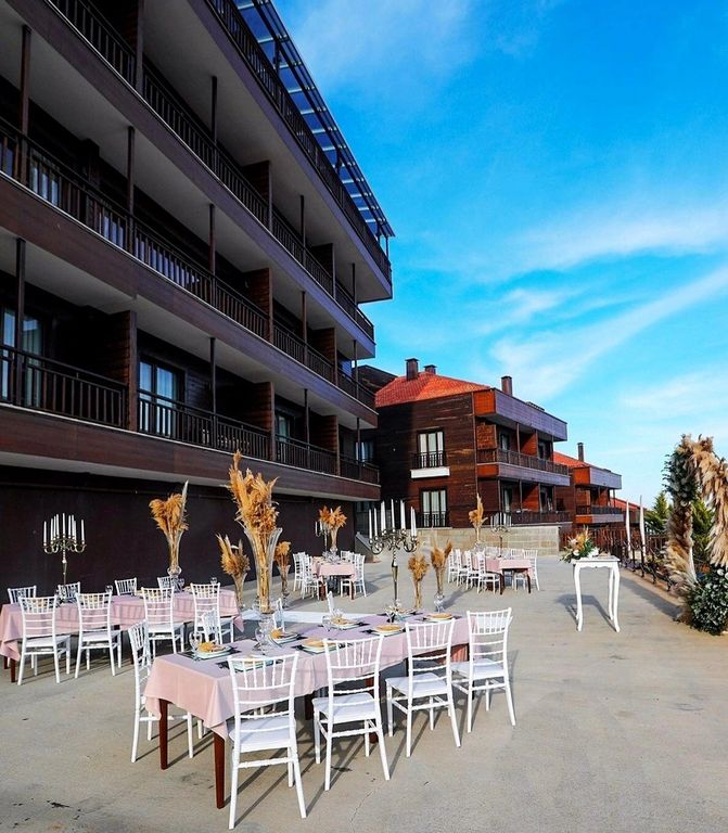 Sera Lake Resort Hotel