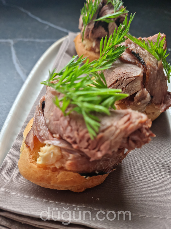 Mine Club Zekeriyaköy