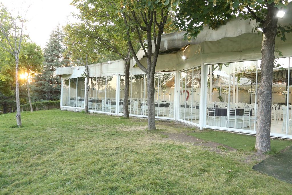 Beyaz Bahçe Altınpark