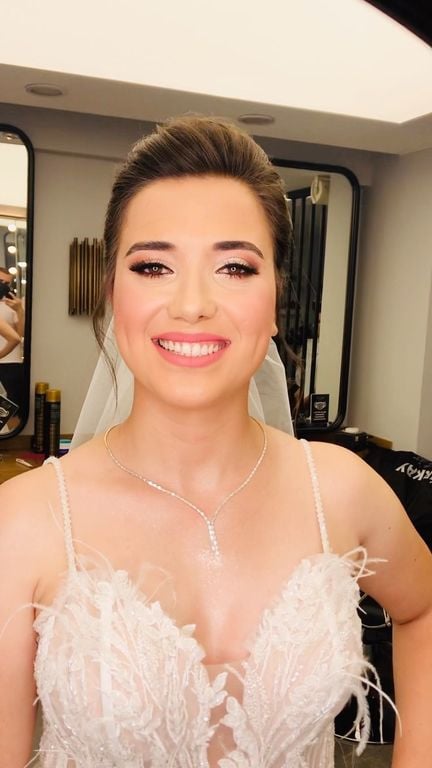 Emrah Çelik & Hacer Akalan Hair & Makeup