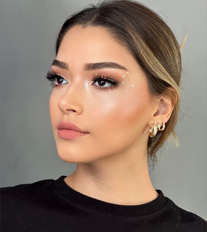 Emrah Çelik & Hacer Akalan Hair & Makeup