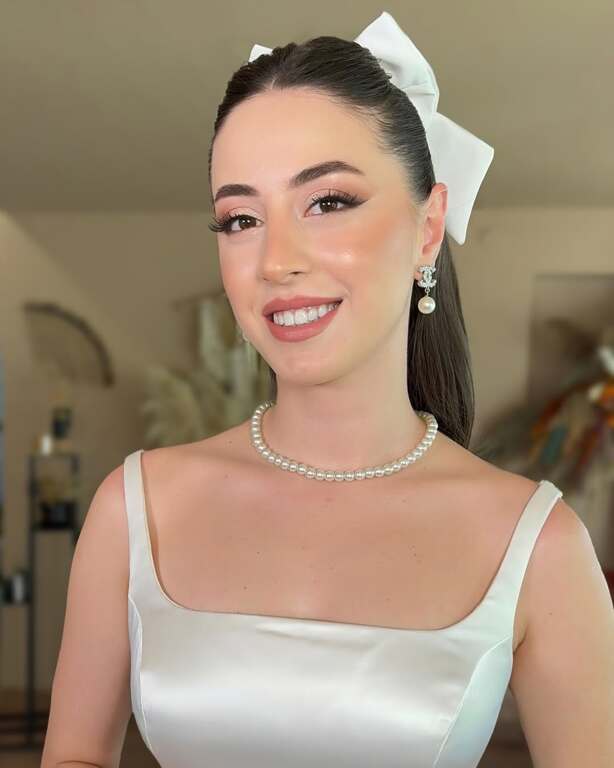 Evrim Memili Makyaj Stüdyosu