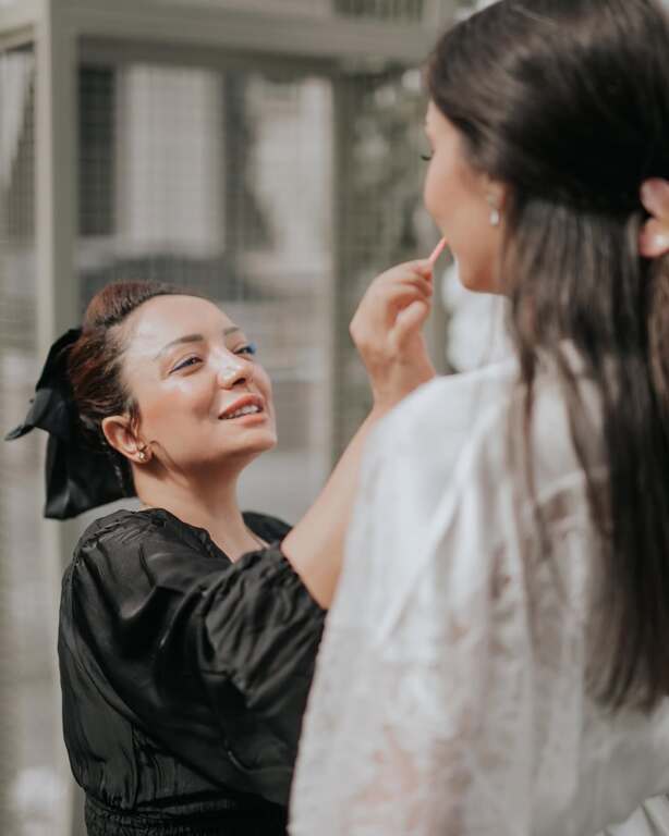 Evrim Memili Makyaj Stüdyosu