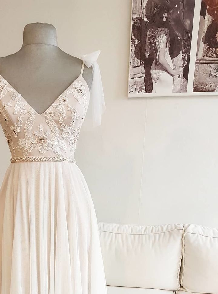 White & White Modaevi 27