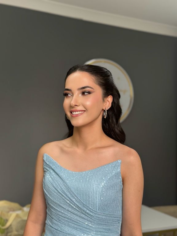 Dilan Konuş Bridal Hair & Make up Studio