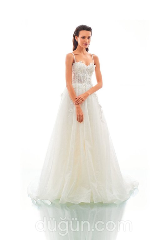 CMG034  Straplez Sırt Dekolteli Düz Kesim Gelinlik 1