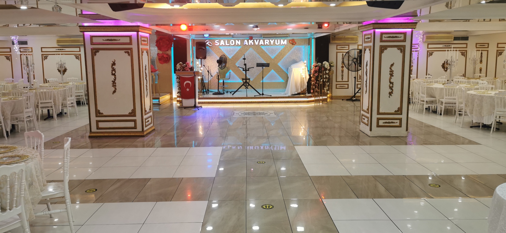 Salon Akvaryum
