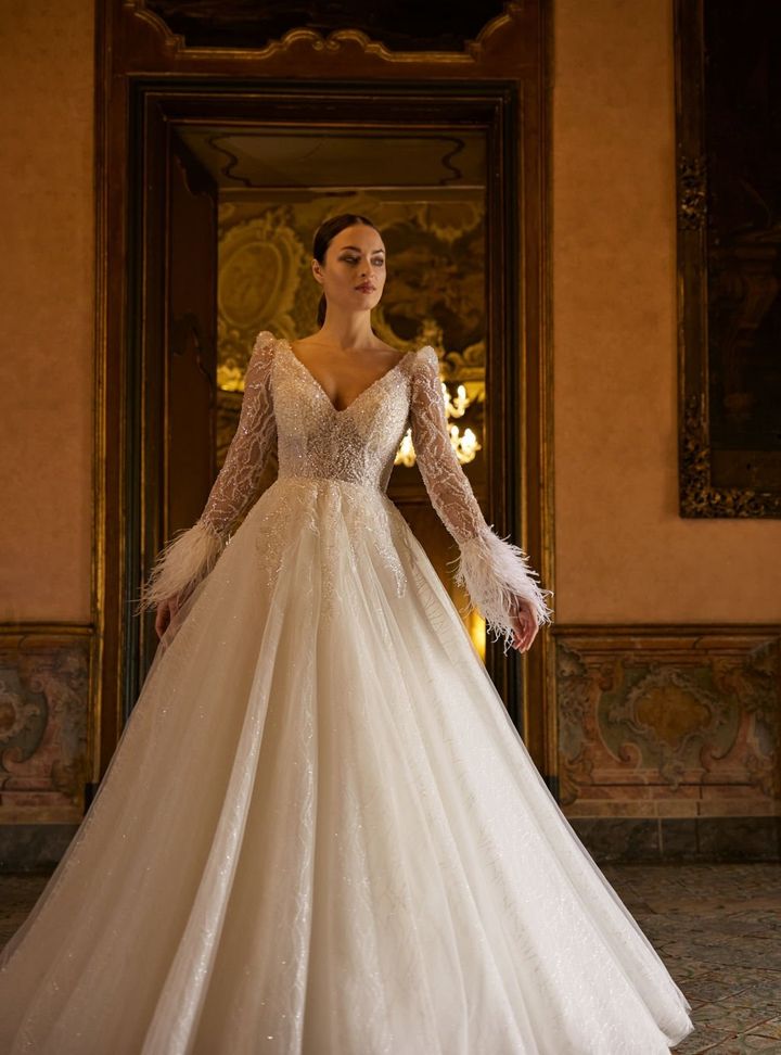 DB-39 A Kesim Bohem Sırt Dekolteli Gelinlik