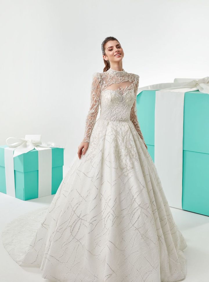 DB-78 A Kesim Vintage Sırt Dekolteli Gelinlik