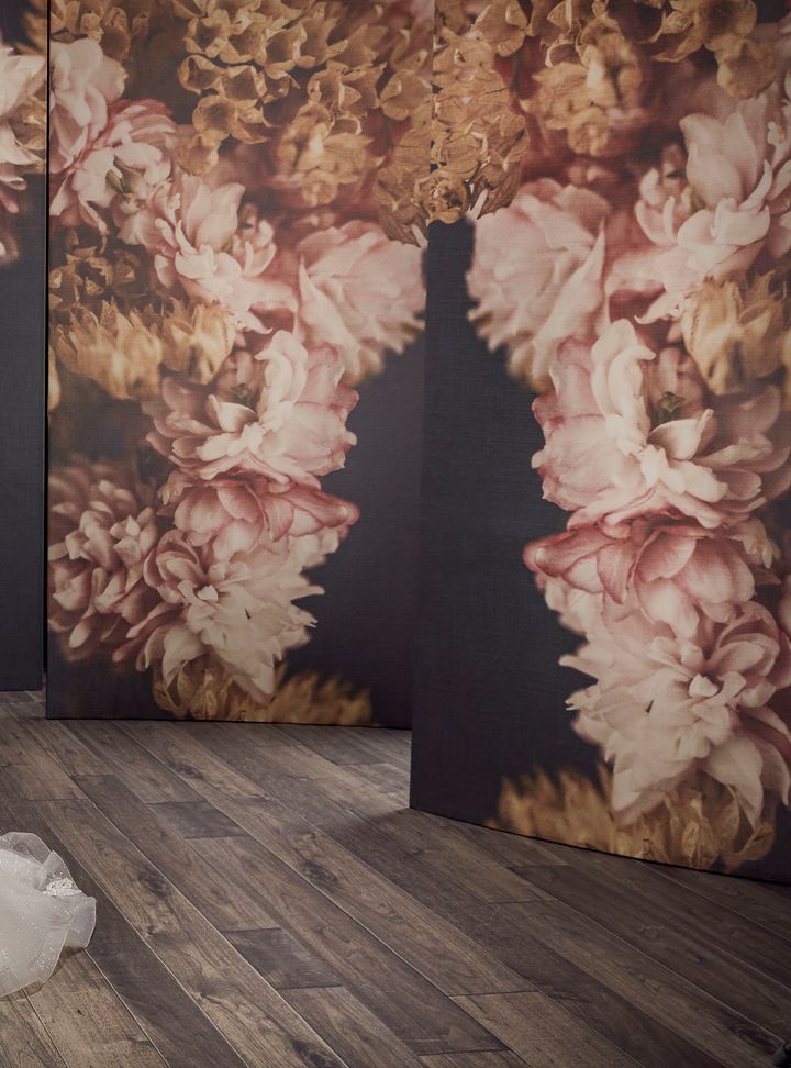 BS00443  A Kesim Sırt Dekolteli Düşük Omuz Gelinlik