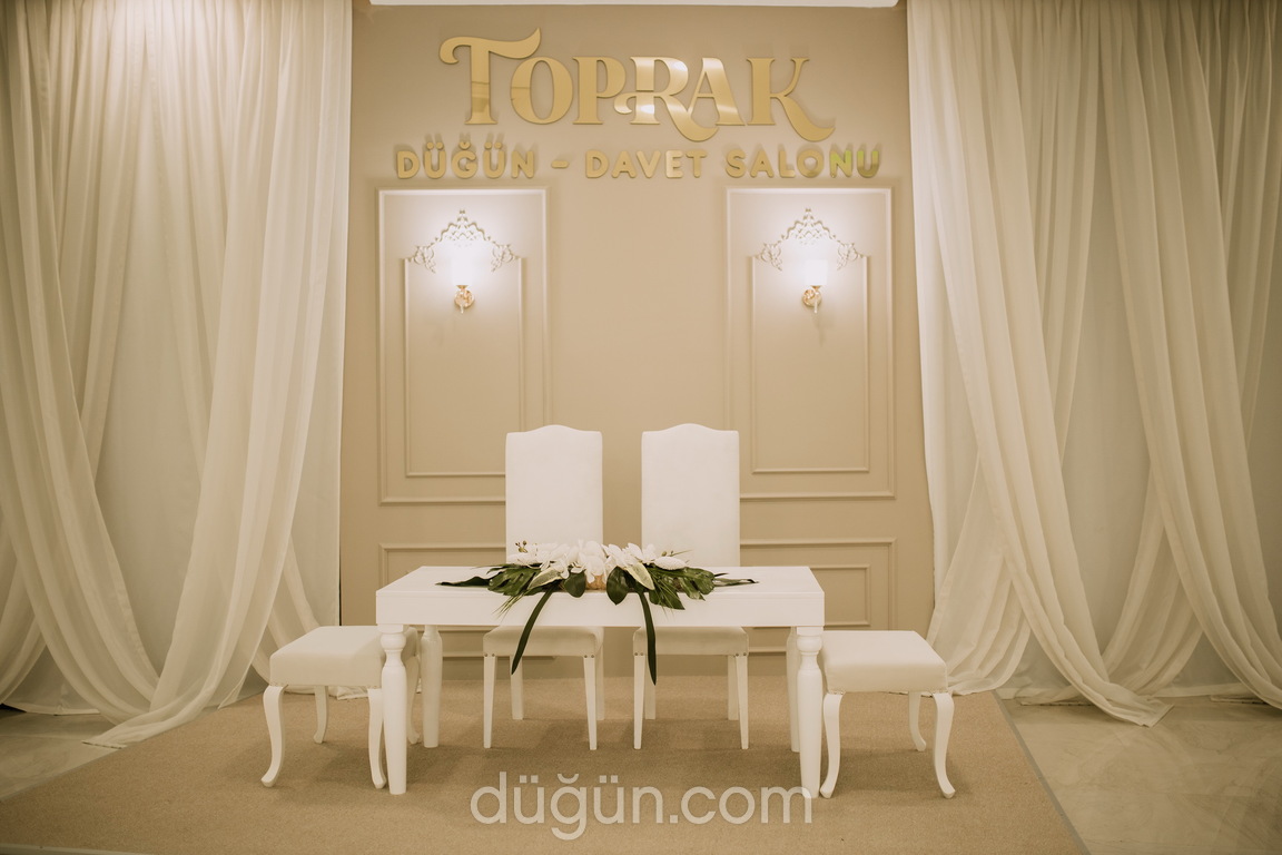 Başiskele Toprak Düğün ve Davet Salonu