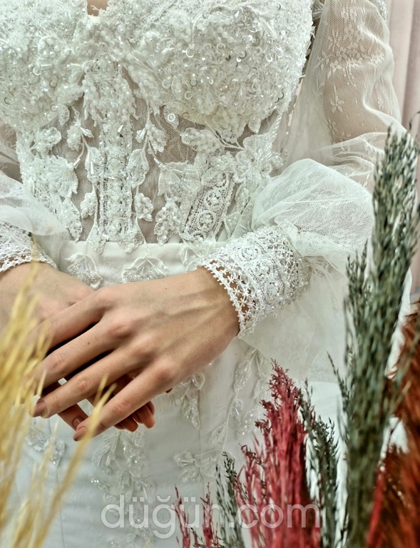 Bahar Altay Houte Couture