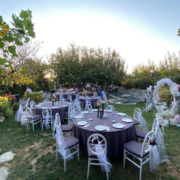 Ateşbey Çiftliği