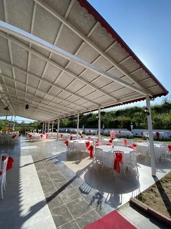 Gold Garden Kır Düğünü