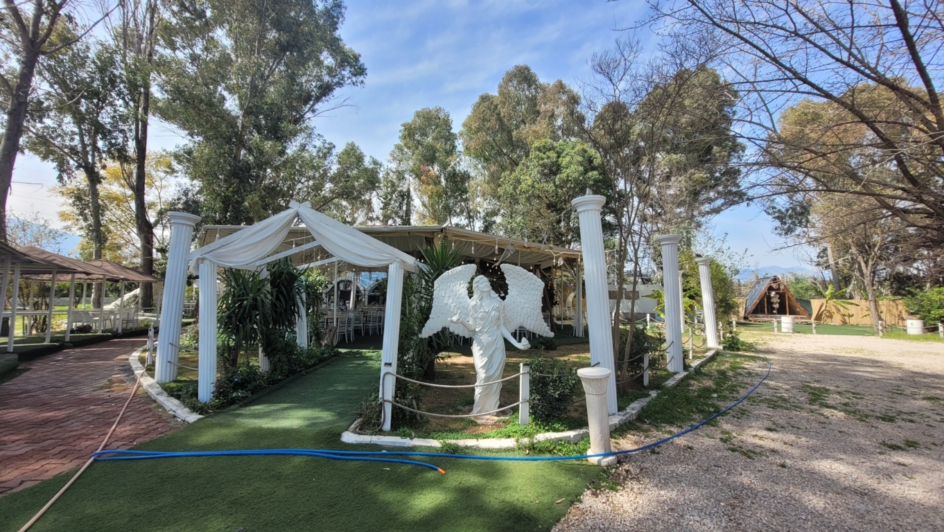 Moonlight Garden Wedding